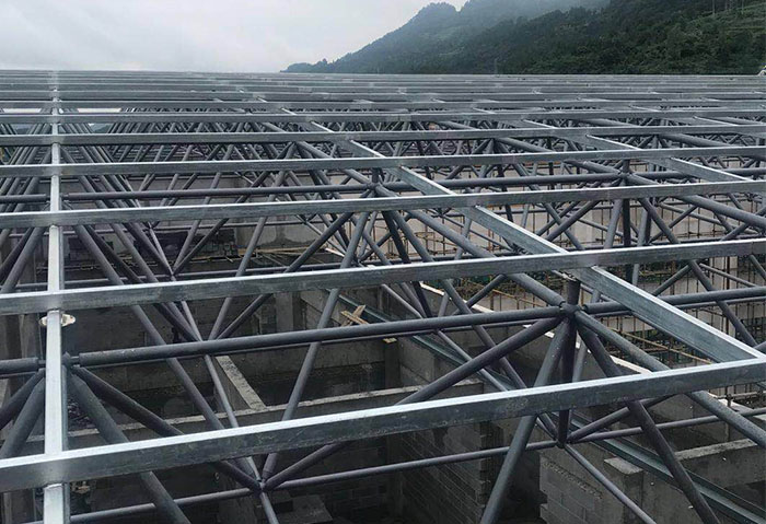 丹江口学校艺体楼网架